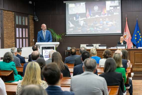 La independencia judicial preocupa al V Congreso de la UIU y Cortes Supremas.