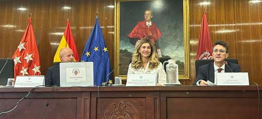 Jornada Internacional sobre “Current Issues on Banking Crises”, un encuentro de alto nivel que reunió a destacadas figuras del ámbito jurídico y académico europeo en la Facultad de Derecho.