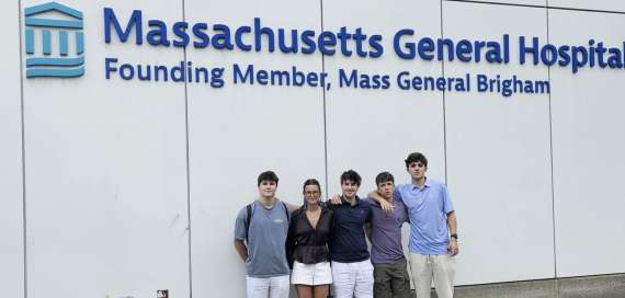 El equipo de la UCM, segundo en el Harvard Health Systems Innovation Lab Hackathon 2026.